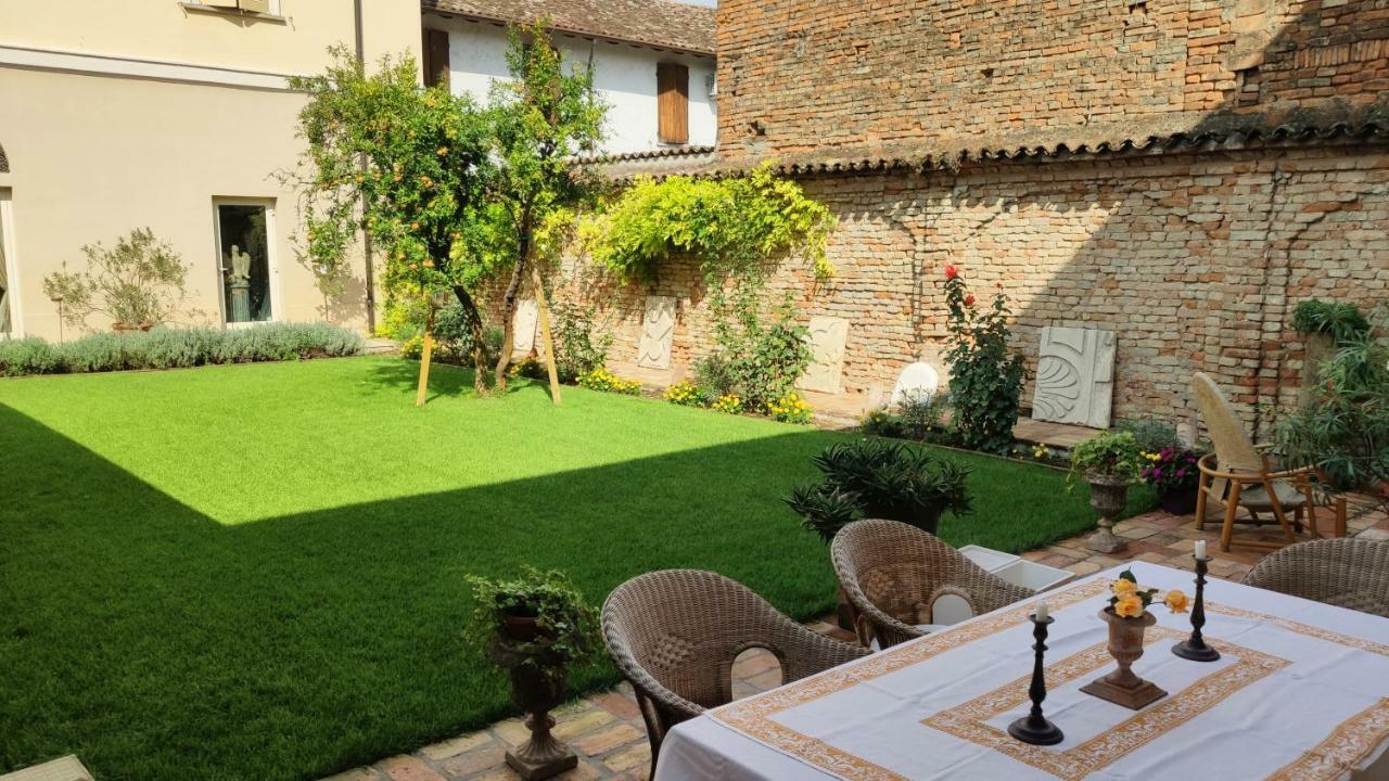 La Casa Nel Borgo Bed & Breakfast Piadena ภายนอก รูปภาพ
