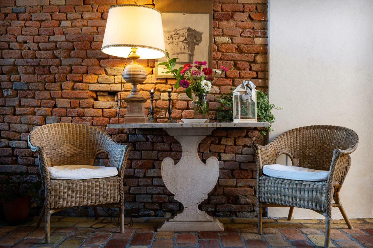 La Casa Nel Borgo Bed & Breakfast Piadena ภายนอก รูปภาพ
